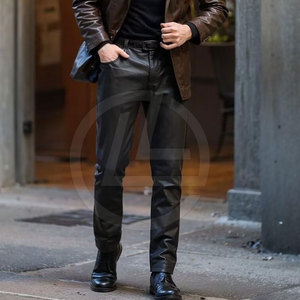 Pantalones de cuero de estilo resistente para hombres con paneles de Moto Pantalones de cuero de PU para hombres con forro interior y estiramiento - Product Image 3