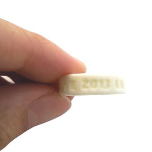 Bague de doigt gravée flexible Bagues de mariage personnalisées en silicone - Product Image 6