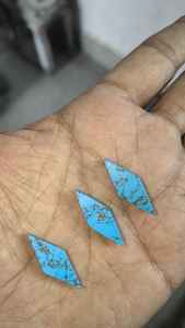 Cabochons en pierre naturelle bleu triangle sur mesure teintes vives finition lisse fabrication à la main intemporelle bijoux de beauté à bricoler soi-même - Product Image 6