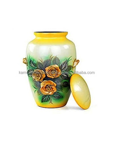 Urna biodegradable en relieve con flores pintadas a mano para cenizas humanas, suministros funerarios hechos a mano - Product Image 4