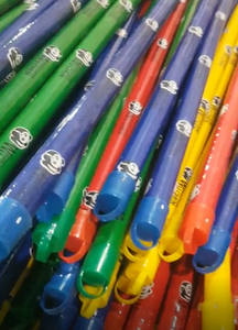 Manche de balai en bois durable, best-seller, avec revêtement en PVC Panda pour manche de balai - Product Image 5