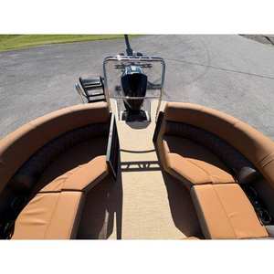 Lancha a Motor Harris Cruiser 230 CWDH 2026, Estilo Lujoso, 200HP, Motor Fuera de Borda, 8'6 de Ancho, a Gasolina - Product Image 5