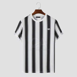 Venta al por mayor de fábrica Slim Fitted hombres camiseta personalizada superventas de secado rápido hombres camiseta para adultos - Product Image 1