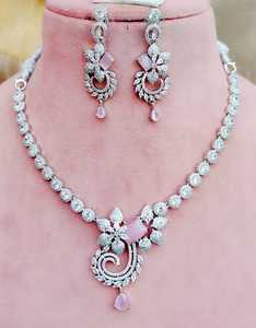 ENSEMBLE DE COLLIERS CZ COUPE ÉTOILE ORIGINALE DE QUALITÉ IMPRESSIONNANTE POUR LES FEMMES PARFAITS À PORTER BIJOUX AD PREMIUM - Product Image 6