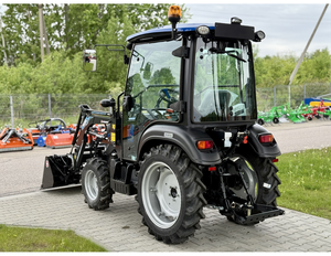 Tractor compacto SOLIS S26 HST de 26HP con cargador frontal, transmisión hidrostática 4WD, tractor diésel con cargador para granja en venta - Product Image 6
