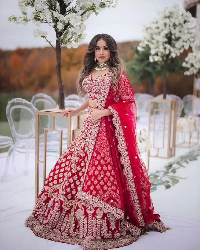 Lehenga choli desainer India kualitas tinggi warna merah Dulhan Lehenga Choli, Lehenga pernikahan Choli, gaun pesta