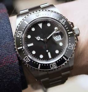 นาฬิกาจักรกลสำหรับผู้ชายคุณภาพสูงพร้อมดีไซน์ขอบหน้าปัดสีแดงและสีน้ำเงินเผยให้เห็นสไตล์มืออาชีพ - Product Image 5