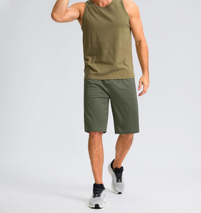Vente en gros de shorts de sport en polyester à séchage rapide avec poches, shorts d'entraînement décontractés à taille élastique, shorts de sport GYM grande taille pour hommes - Product Image 2