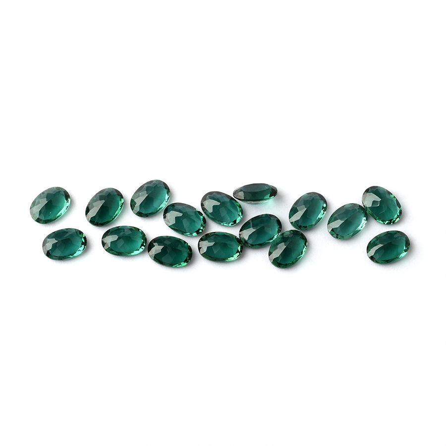 สีเขียว