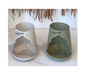 Ensemble de deux porte-bougies ronds faits à la main en métal pour mariage et décoration intérieure - Product Image 6