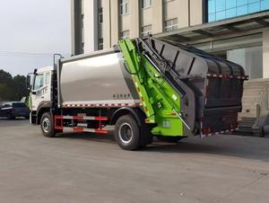 Camion à ordures d'occasion pas cher, manuel, diesel, 6x6, moteur Euro 5, garantie 2 ans, 100% en parfait état de marche - Product Image 6