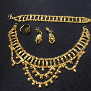 Ensemble de bijoux vintage en plaqué or 24 carats, collier et boucles d'oreilles en cuivre 18 carats avec motif floral en zircon, accessoire de mode USA France - Product Image 1