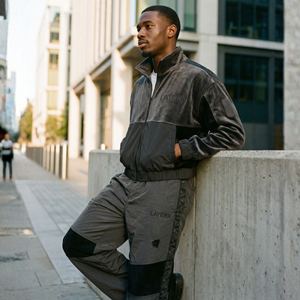 Ensemble de survêtement pour homme en nylon et polyester, coupe-vent, lavage à l'acide, broderie unie, veste et pantalon délavés, streetwear, vente en gros personnalisée, deux pièces - Product Image 5