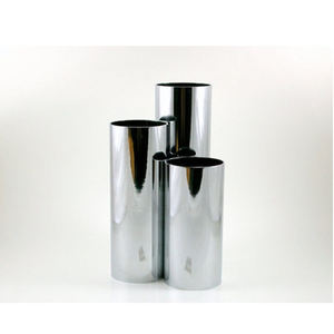 Florero Clásico de Metal Plateado, Decoración de Mesa para el Hogar, Acabado Plateado Brillante de Lujo, Perfecto para una Decoración Elegante del Hogar - Product Image 6