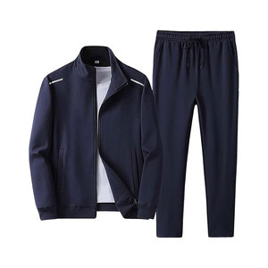 Conjunto de ropa deportiva de entrenamiento de gimnasio Atlético grande y alto de 2 piezas para hombre Chaqueta con cremallera y pantalones de chándal con estampado sólido de invierno - Product Image 2