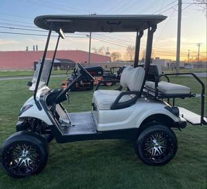 Voitures de golf électriques 2024 à prix abordable, disponibles en versions 4 et 6 places, conduite silencieuse et fluide, idéales pour les centres de villégiature et les communautés - Product Image 2