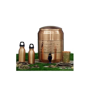 Verres en verre en métal de cuivre de concepteur poli brillant à bas prix Design antique Design le plus tendance Produit très exigeant - Product Image 6