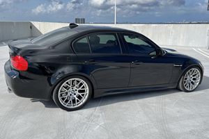 BMW M3 SEDÁN 2010 USADO, Volante a la Izquierda/Derecha - Product Image 3
