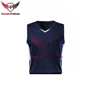 Conjunto de uniforme de baloncesto para hombre de 100% poliéster personalizado al por mayor, camisetas reversibles sublimadas transpirables, talla grande de alta calidad - Product Image 4