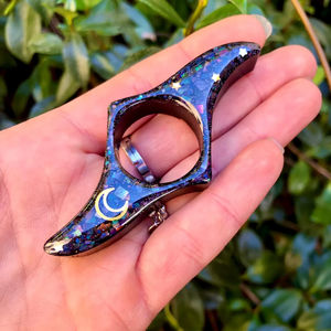 Support de page de livre en résine, poignée pour les doigts, accessoire de lecture durable et confortable, parfait pour les livres, les documents d'étude, les journaux et les romans - Product Image 1