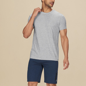 Venta en línea Camiseta para hombre con logotipo personalizado Ropa de calle transpirable de secado rápido Cuello redondo Tejido de punto teñido Modelo Nueva camiseta para hombre - Product Image 4