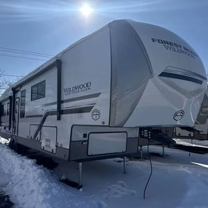 Nuevo 2026 Forest River Wildwood Heritage Glenn 380W-D-R - Product Image 1