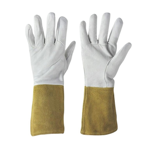 Gants de soudage pour une protection maximale contre la chaleur et les flammes Paume à couches supplémentaires Idéal pour les fours industriels et les environnements d'atelier - Product Image 1