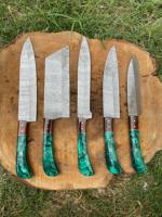 Ensemble de chef 5 pièces de qualité supérieure à vendre avec sac à roulettes en cuir en acier damas fabriqué à la main en gros