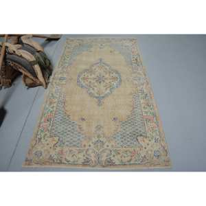 พรมตุรกีโบราณสีเบจและสีฟ้าแนววินเทจ3.9 x 7.1ft การเย็บปะติดปะต่อกันแบนทอผ้าขนสัตว์ด้านหลังสำหรับตกแต่งห้องนั่งเล่นวัยรุ่น - Product Image 1