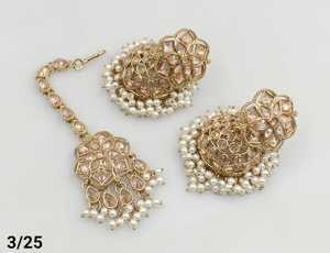LATEST FLOWER INDIAN GOLD PLATED TRADITIONAL and <b>FASHIONABLE</b> MOTIPEARL JUMKHA <b>EARRINGS</b> and MANGTIKKA SET for WOMEN & GIRLS - Product Image 5