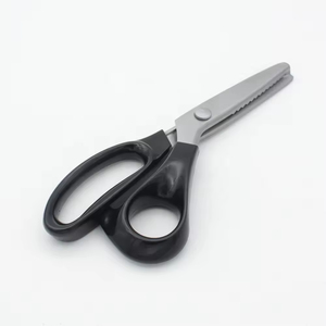กรรไกรตัดผ้าหนา ใบมีดแข็งแรง จับถนัดมือ ตัดขนสัตว์ได้อย่างง่ายดาย - Product Image 5