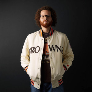 Veste élégante en satin Starter Browns Vêtements d'extérieur tendance pour un look avant-gardiste Veste en satin Veste Browns - Product Image 5