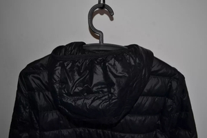 Chaqueta acolchada caliente elegante y acogedora de alta calidad para hombres, chaqueta de burbujas de lona ligera personalizable, cuello levantado, elección de moda - Product Image 2