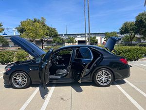 MERCEDES-AMG C63 SEDAN 2018 D'OCCASION CÔTÉ GAUCHE/CÔTÉ DROIT - Product Image 2