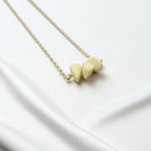 Collier à breloques en perles d'agate jaune en argent 925 - Product Image 1