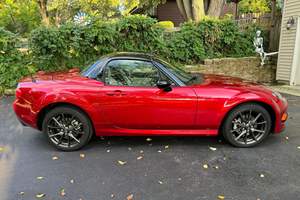 MAZDA MX-5 MIATA 2015 USADO, EDICIÓN DE 25 ANIVERSARIO, VOLANTE A LA IZQUIERDA/DERECHA - Product Image 3