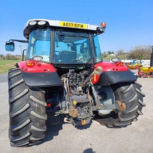 Tracteur agricole à chenilles Massey Ferguson 5712 SL Dyna 4 de qualité supérieure, 95 CV, diesel, 4 roues motrices, haute puissance, moteur, pompe, 5 ans - Product Image 3