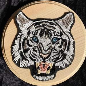 Bracelet perlé en pierre de lune blanche avec breloque et bracelets en plaqué or 18 carats et platine pour cadeaux - Product Image 6