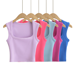 24 colores logotipo personalizado en blanco liso cuello cuadrado profundo costilla ancha elástico sin mangas de las mujeres Tank Top mujeres Crop Top - Product Image 3