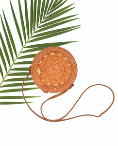 Handwoven <b>Summer</b> Rattan <b>Bag</b> Surface Pattern Vintage Style Women's Beach Cotton Lining Customizable Size Logo Bow Closure Shape - Product Image 2