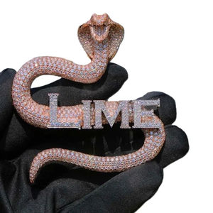 Colgante de Serpiente con Incrustaciones de Diamantes de Imitación VVS de Lujo Personalizado, Estilo Hiphop, Chapado en Oro Rosa de 925, Colgante 3D Especial con Diamantes de Moissanita - Product Image 1