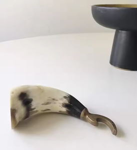 Abrebotellas con mango de cuerno Premium con cabeza de acero inoxidable sólido Abridor de estilo rústico hecho a mano para cerveza y bebida Regalo ideal - Product Image 3