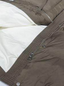 Parkas pour femmes de haute qualité en gros, grand col en fourrure, imperméables, écologiques, super longues, décontractées, épaisses, au-dessus du genou - Product Image 3