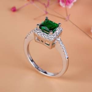 Jeulia Halo Princess Cut 18K Gold Plated <b>Sterling</b> <b>Silver</b> <b>Engagement</b> <b>Ring</b> - Product Image 5