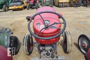 MASSEY FERGUSON 210-4 Tractor sobre orugas de rueda usado 70-90HP con componentes de cojinete de bomba de engranajes de motor KUBOTA para granjas - Product Image 6