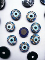 Magnete Occhio Turco in Vetro, Forma Rotonda con Design in Rilievo, Tema Moderno da Istanbul, Modello DAFNI BIG PAZAR 90