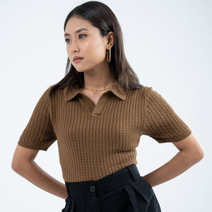 Polo de punto de cable personalizado, ropa elegante para mujer, marca Amriss, Proveedor de Ropa de exportación de moda ajustada de algodón de Bangladesh OEM - Product Image 2