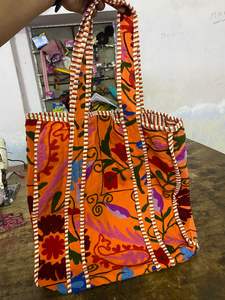 Suzani sac à bandoulière brodé sac à main dames vente en gros d'exportation coton Kantha Jhola sac fronde sac à bandoulière pour les femmes - Product Image 5