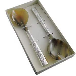 Ensemble de service à salade en métal naturel et acier inoxydable de style américain pour les événements de Noël et de mariage Vaisselle Set de serveur de nourriture - Product Image 1