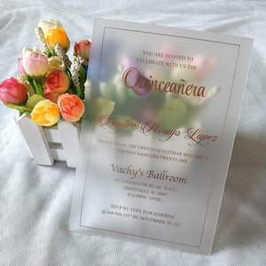 2mm 5x7 pouces feuille d'or rose estampage givré acrylique invitations de <span class=keywords><strong>mariage</strong></span> translucide Quinceanera <span class=keywords><strong>plexiglas</strong></span> invite pour 15 ans - Product Image 1